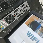 Casa8070 - Exklusive Grosse Maisonette-wohnung 91 Qm Fuer Familien, Gruppen, Geschaeftsreisende, Inklusive Parkplatz, Wlan, Kaffee Und Tee, Voll Ausgestattet Fuer 1 Bis 9 Personen, Zentrumsnah An Der Autobahn A9 Ingolstadt-sued *