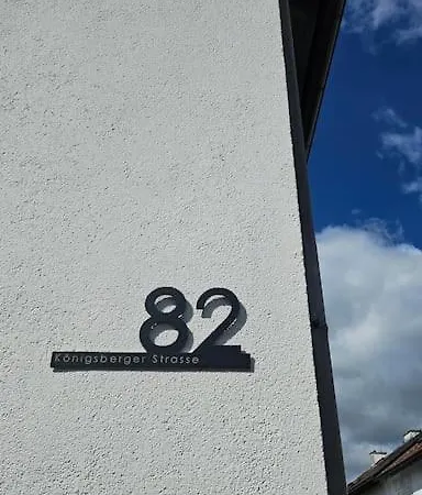 Casa 8070 Exklusive Maisonette-wohnung 91 Qm Fuer Familien, Gruppen, Geschaeftsreisende, Inklusive Parkplatz, Wlan, Kaffee Und Tee, Voll Ausgestattet Fuer 1 Bis 9 Gaeste, Zentrumsnah, Autobahn A9 Ingolstadt-sued, Donau, Auwaldsee Und Gewerbegebiet אינגולשטאט