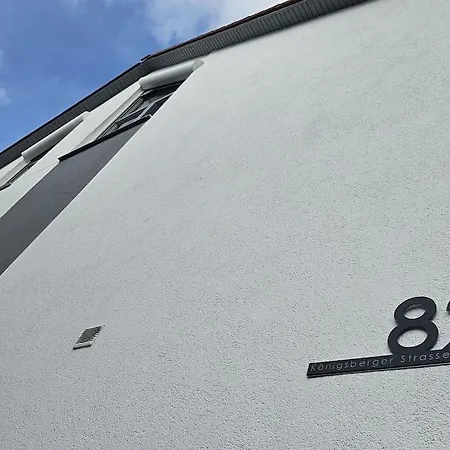 דירה Casa 8070 Exklusive Maisonette-wohnung 91 Qm Fuer Familien, Gruppen, Geschaeftsreisende, Inklusive Parkplatz, Wlan, Kaffee Und Tee, Voll Ausgestattet Fuer 1 Bis 9 Gaeste, Zentrumsnah, Autobahn A9 Ingolstadt-sued, Donau, Auwaldsee Und Gewerbegebiet אינגולשטאט